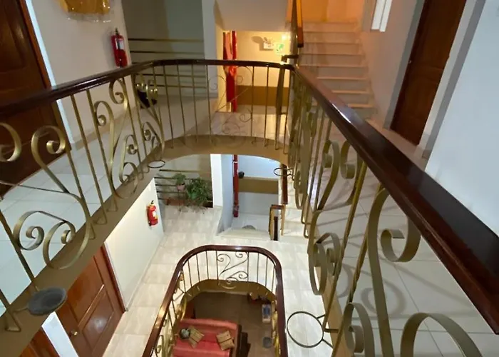 Carpios House - *