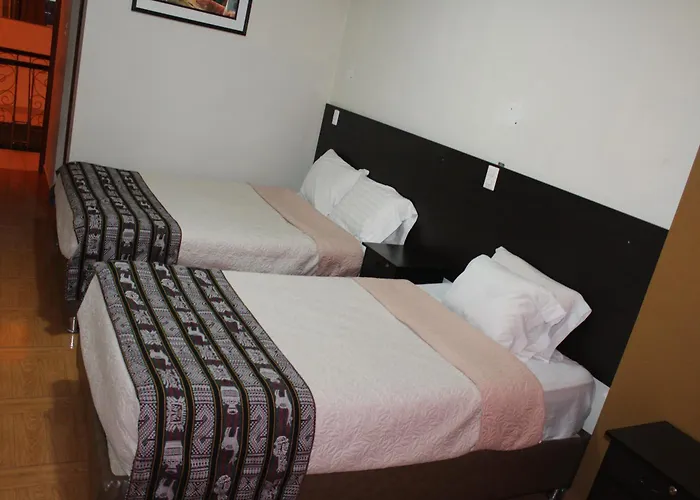 Carpios House - *